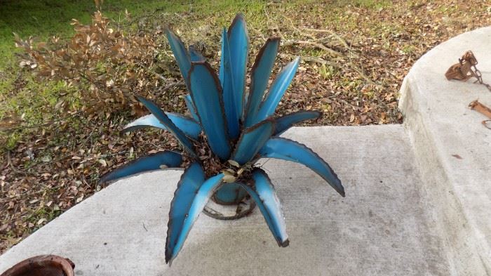 metal agave cactus