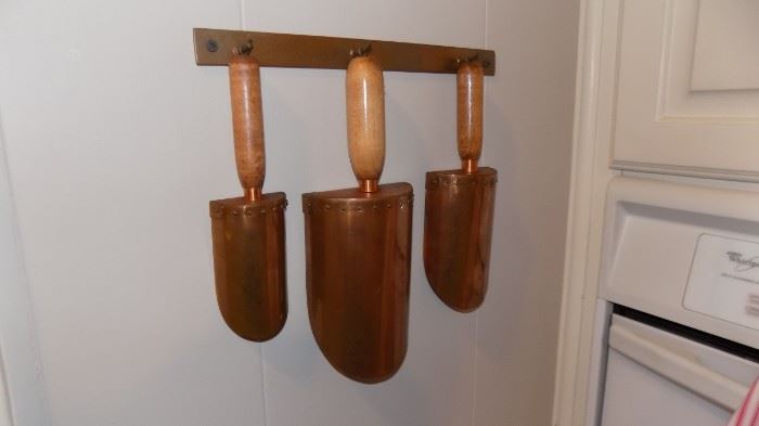 copper scoop set