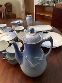 "SEAGULLS" B&G BING & GRONDAHL DENMARK DISH SET