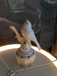 PORCELAIN BIRD