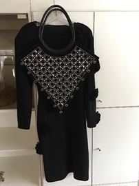 "V" BLACK LEATHER & SEQUIN PURSE/BAG