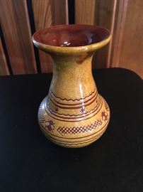 POTTERY VINTAGE