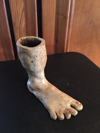 FOOT VASE