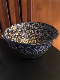 LARGE BOWL POTTERY