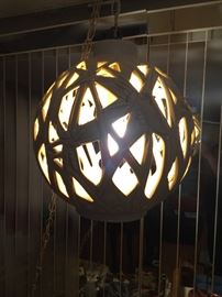 WHITE BALL LIGHT FIXTURE