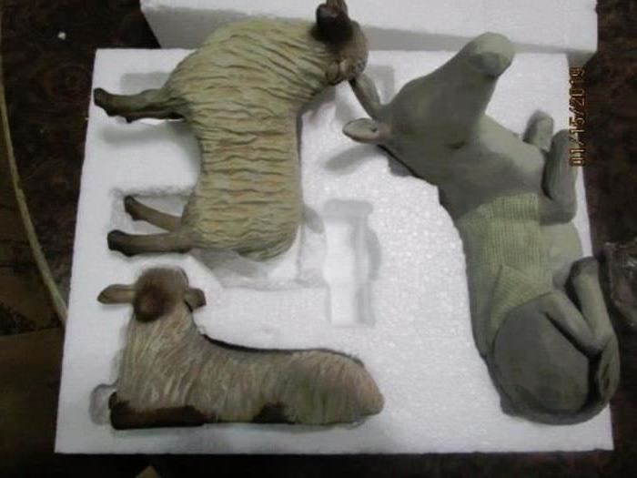 Willow Tree animals.  Sold as a unit.    