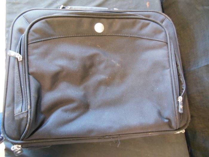 Very Nice Dell Laptop Briefcase