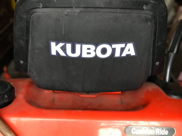 Kubota 0 1997-98 TG1860G Liquid Cool Gas Riding mower 498 hrs 50" .  Great Condition