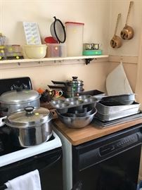 Wonderful Kitchen Cookware, storage, bakeware