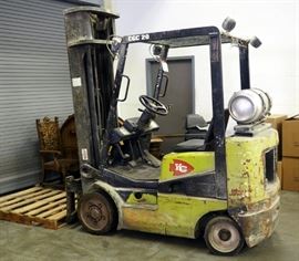 Clark Propane Fork Lift, Model #CGC20 Type LP, Truck Weight 8619