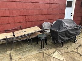 Weber Grill Set of 6 Steel Patio Chairs and two loungers with tables&nbsp;
