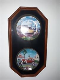 Wood holder with 2 collector car plates