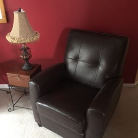 leather Recliner 