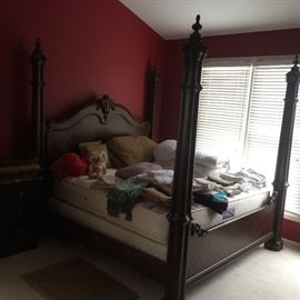 Large King Size Poster Bed