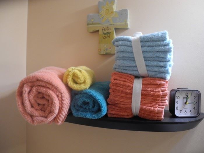 Brand new colorful towels