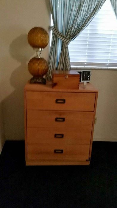 chest of drawers, antique lamp