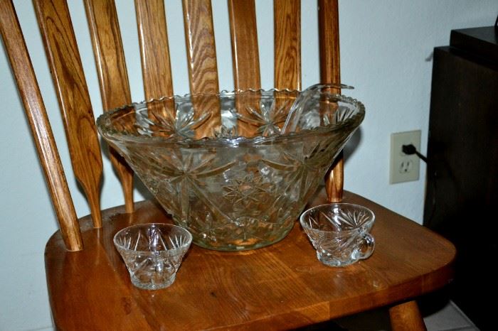 Glass punch bowl