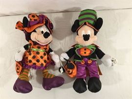 Mickey & Minnie Halloween Plush NWT https://ctbids.com/#!/description/share/90629
