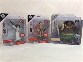 Disney and Star Wars Toybox Action Figurines https://ctbids.com/#!/description/share/90653