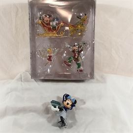 Disney Glittery Ornaments NIB https://ctbids.com/#!/description/share/90661