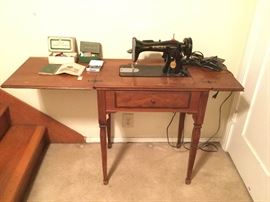 1946 Singer Sewing Machine & Table https://ctbids.com/#!/description/share/90707