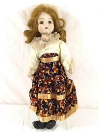 Vintage Porcelain Music Doll https://ctbids.com/#!/description/share/90712