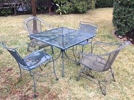 Wrought Iron Outdoor Table & 4 Chairs https://ctbids.com/#!/description/share/90714