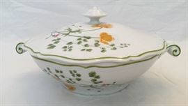 Limoges, Denby–Langley, Meadowbank, Dish & Lid https://ctbids.com/#!/description/share/90726