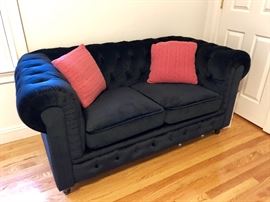 Super soft! Perfect Condition - small loveseat