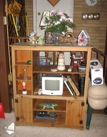 Cabinet, bookcase & contents