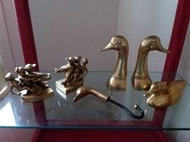 BO04 Brass Bookends and Duck Decor