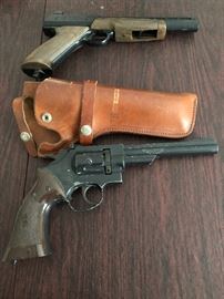 BB gun and pellet gun