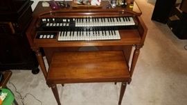 Hammond Organ