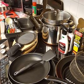TONS of kitchen accessories and small appliances