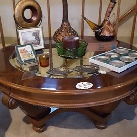 Beautiful coffee and side tables