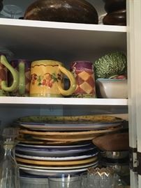 loads of great dinner ware and kitchen goods