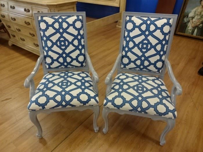 Pr Blue/White Arm Chairs