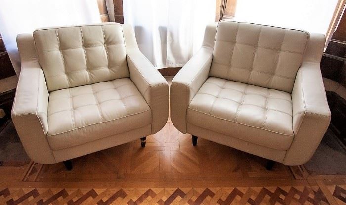 
Chateau d'Ax Leather Button Arm Chairs