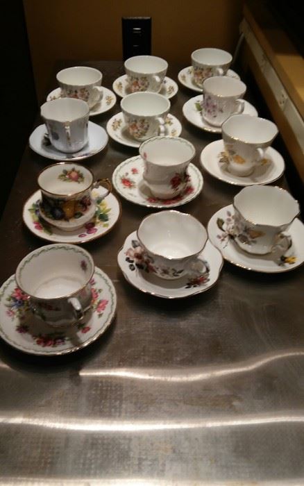 12 Teacups and Saucers
