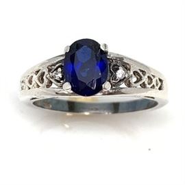 Lot 026
Art Deco Natural Blue Sapphire Set In Sterling Silver