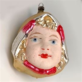 Lot 008
Antique Dutch Girl Figural Ornament