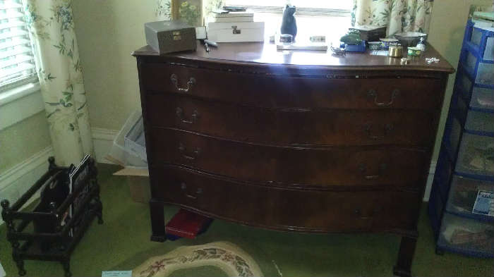 Nice early 1900s American Chest