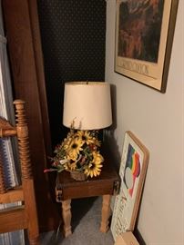 side table, lamp, bouquet