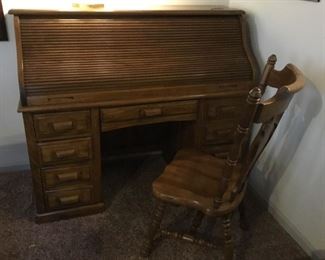 Picture of desk closed