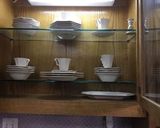 Set of dishes