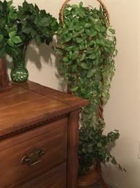 More artificial plants & tree