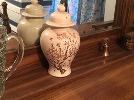 Ceramic jar and lid