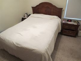 Queen bed and nite stand