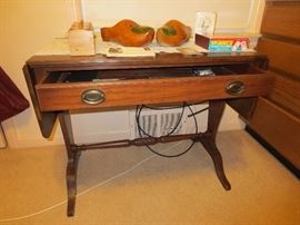 Drop leaf table, Wall hugger, one drawer