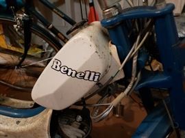 Benelli moped